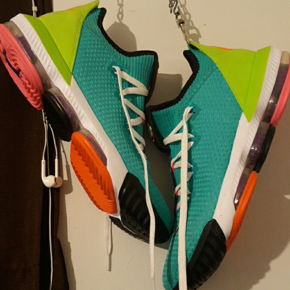 Bought the wrong size - Picture 1 of 4